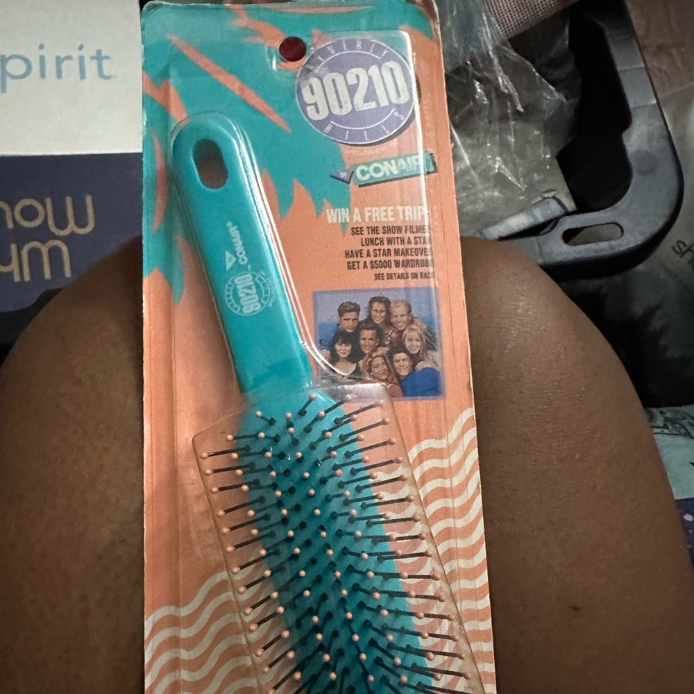 New Beverly Hills hair brush